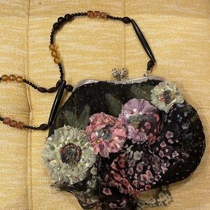 Mary Frances / Hand Bag